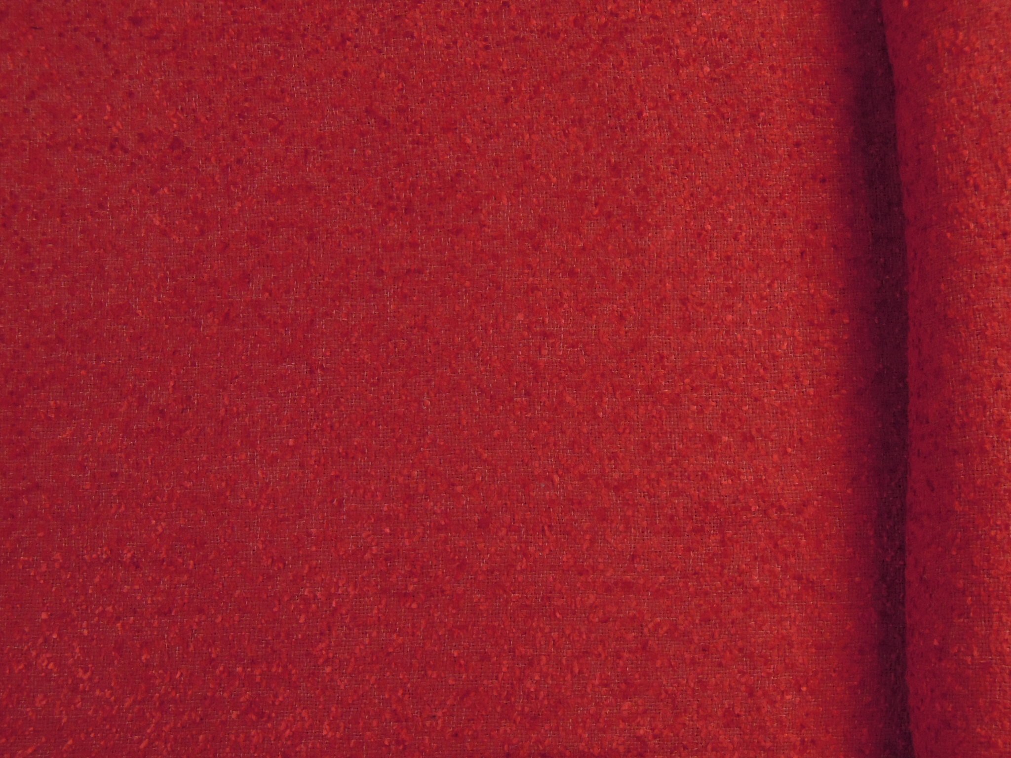 Kostýmová tkanina Uma červená